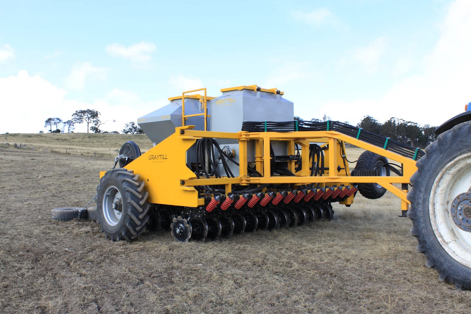 Air Seeders Graytill